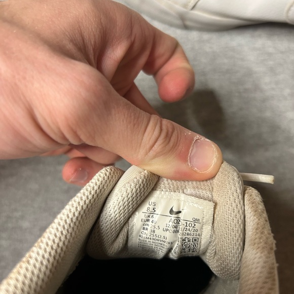 Nike Blazers Low Top size 8.5 - Picture 4 of 4